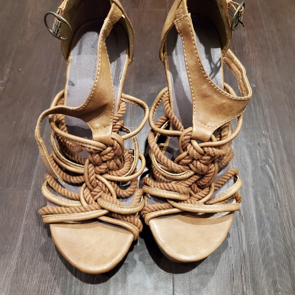 Wedge sandals - Picture 4 of 4